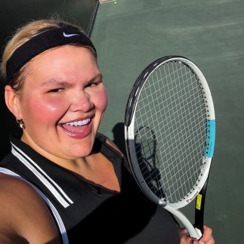 Thais Carla celebra nova fase após perder 60 quilos